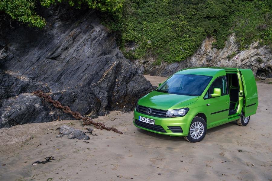  Volkswagen Caddy Kasten Trendline 2015 года  (UK) (фото 22 из 40)